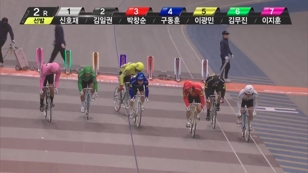 영상 썸네일